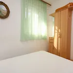 Family Friendly Seaside Arbanija, Ciovo - 5220 Traù