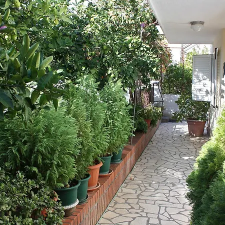 Lägenhet Family Friendly Seaside Arbanija, Ciovo - 5220 Trogir
